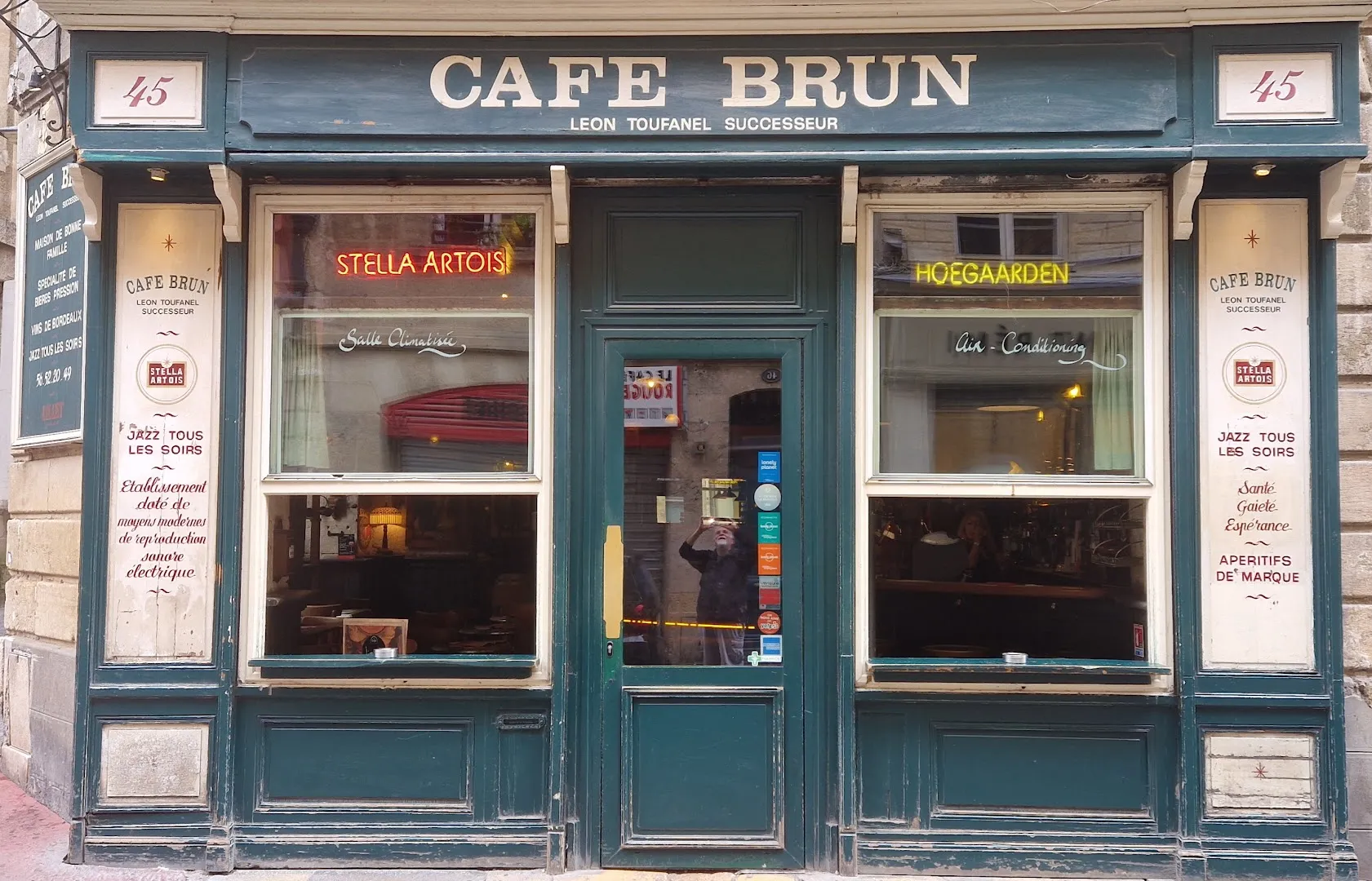 Cafe Brun